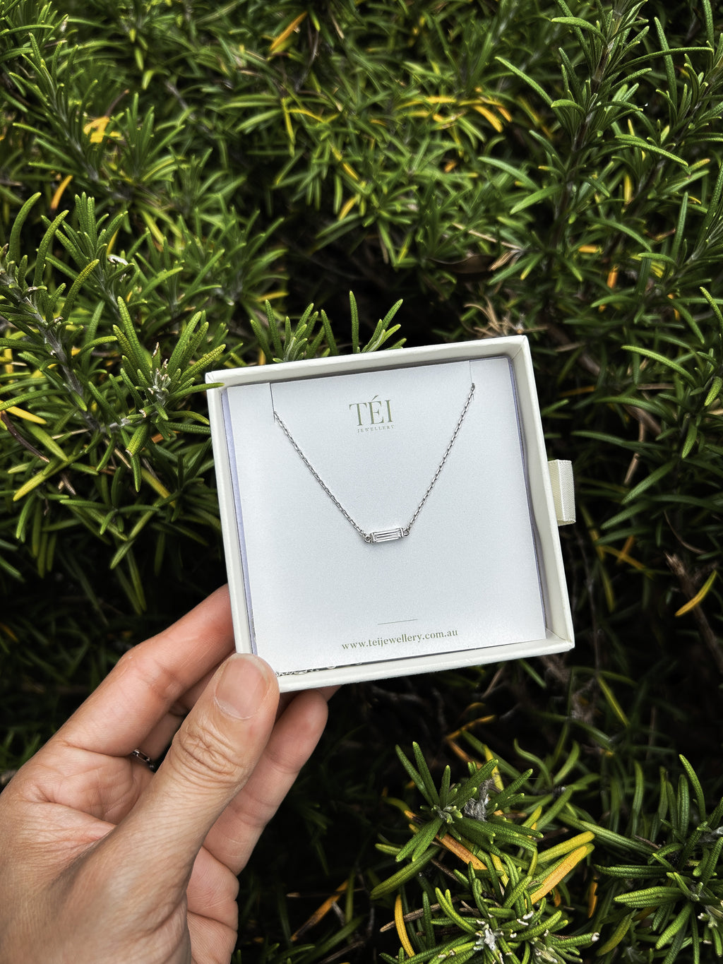 One Line Baguette Diamond Necklace