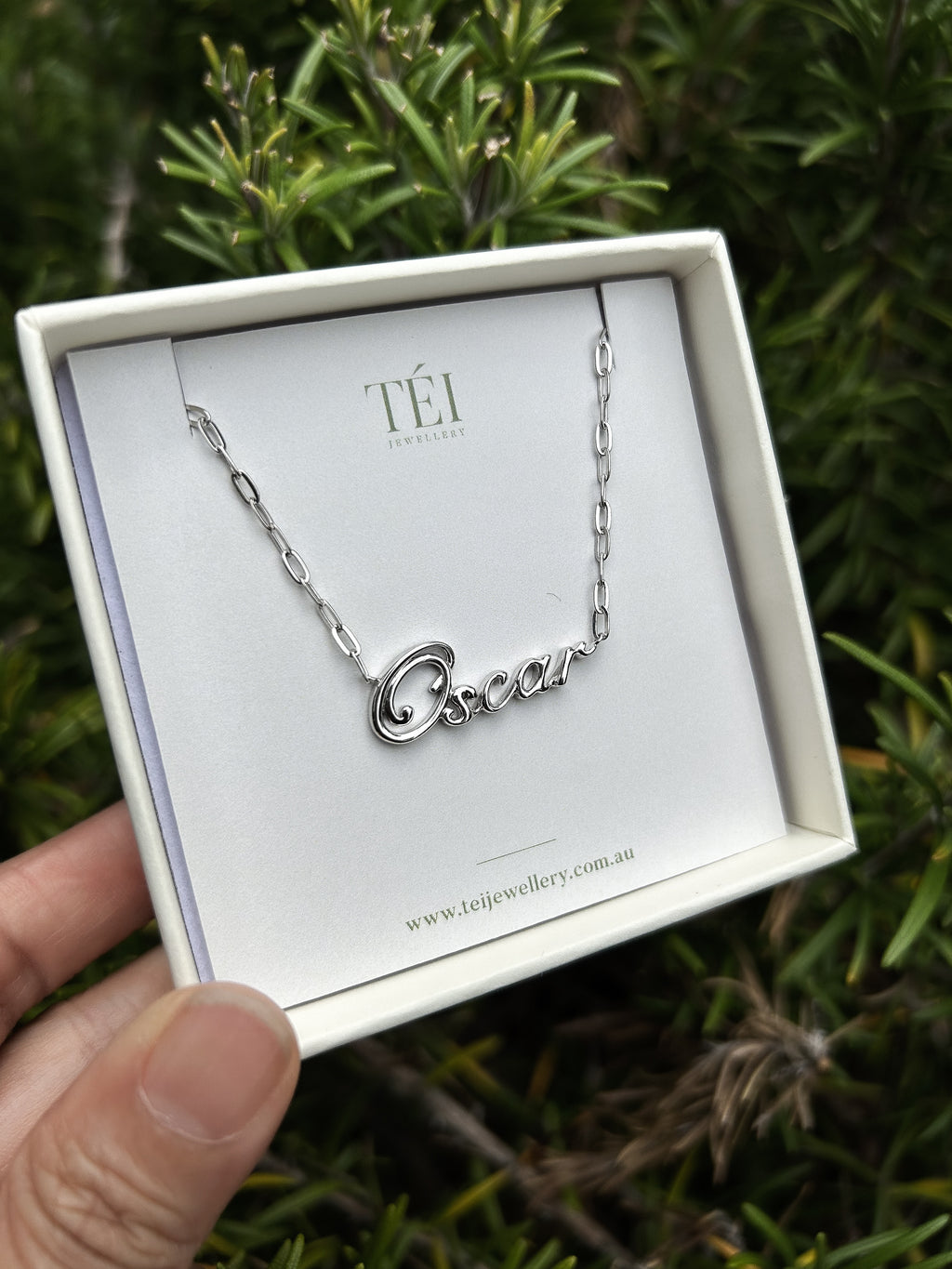 Own Your Name Bracelet – Zodiac Silver with Hammered Chain