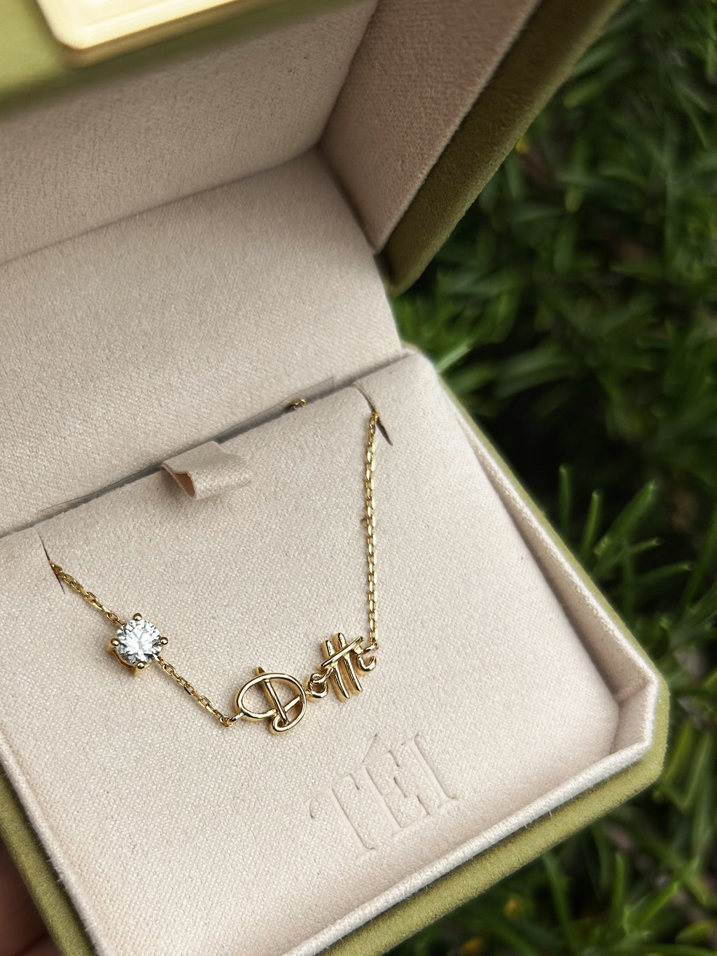 Sparkling Letters with Diamond 0.50 ct